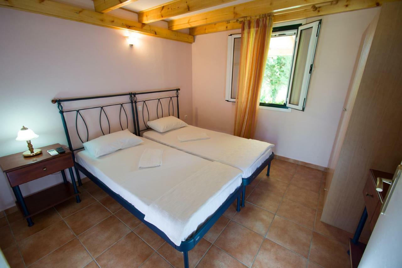Foufas Houses Parálion Ástros 외부 사진
