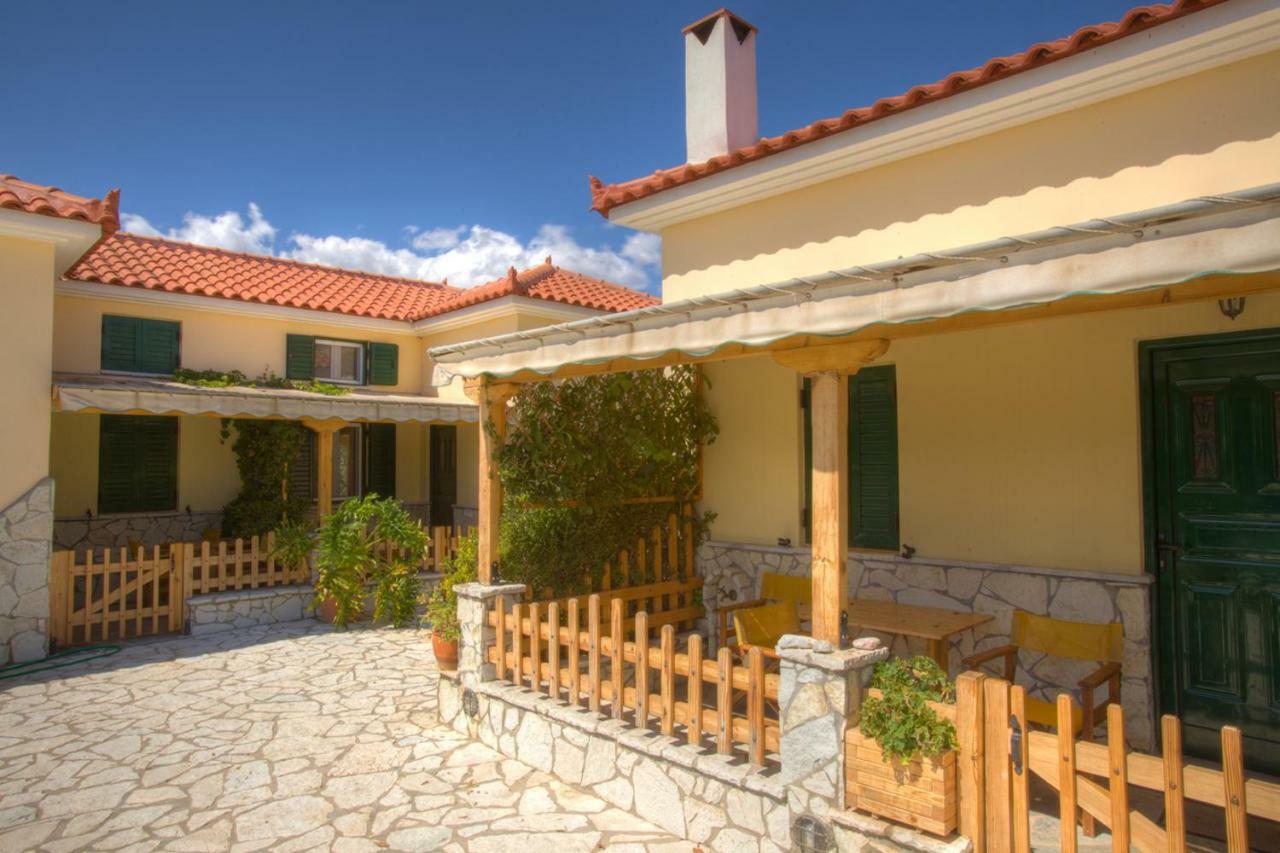 Foufas Houses Parálion Ástros 외부 사진